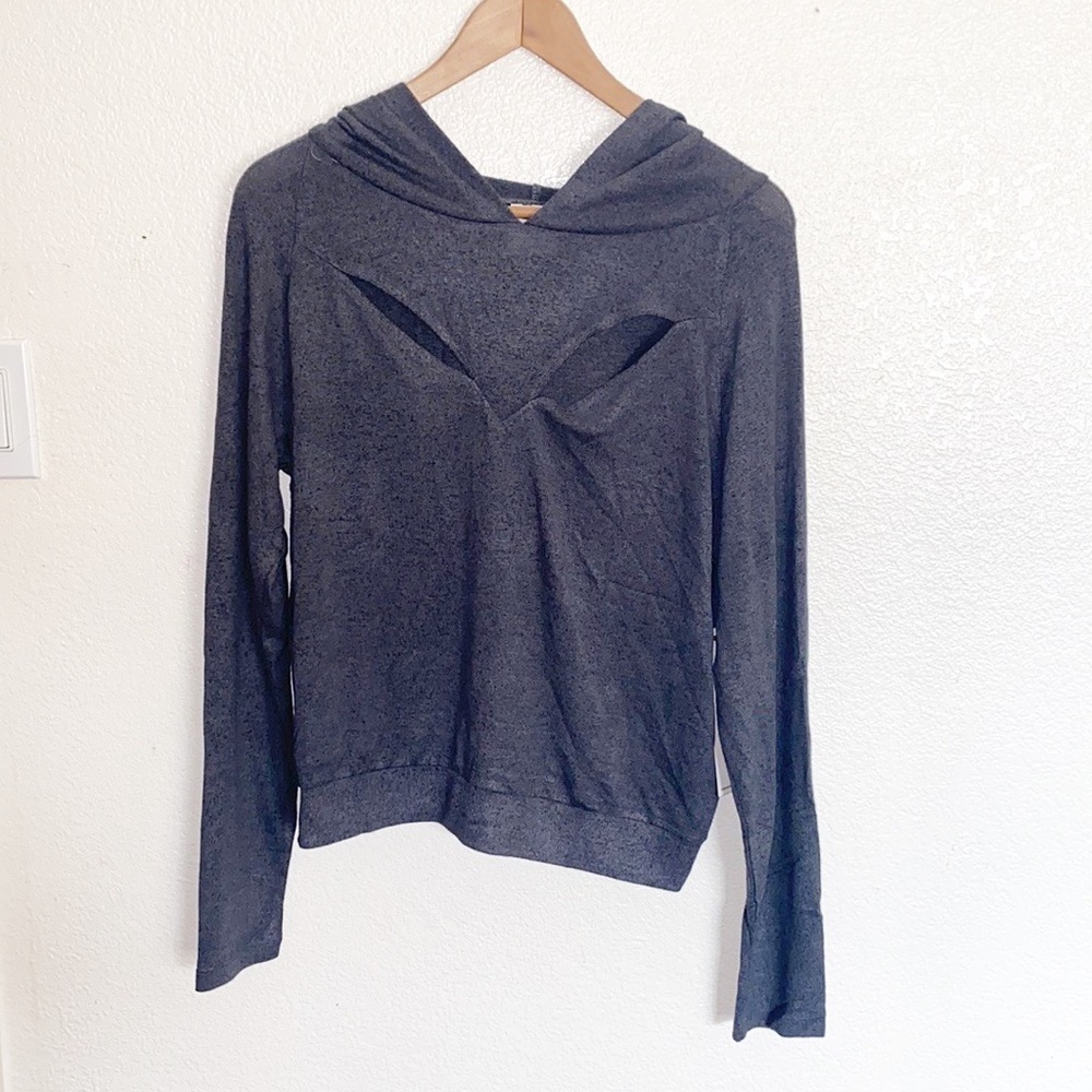 Good American Gray Hooded Hoodie Lightweight Cut-Out Long Sleeve Sweater - Picture 2 of 14